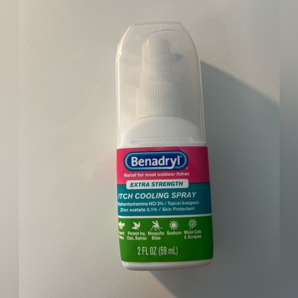 Extra Strength Itch Cooling Spray - White - Picture 1 of 6